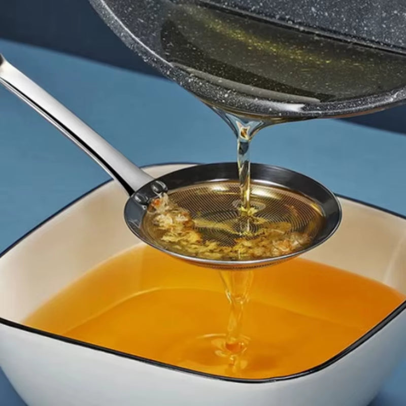 SleekSkim™ Stainless Steel Mesh Strainer – Oil & Residue Filter Colander for Soup, Frying, and Kitchen Prep